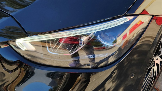 2025 Mercedes-Benz C-Class