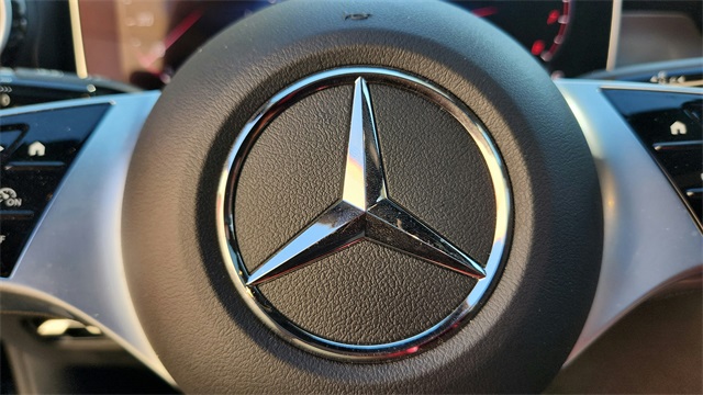 2025 Mercedes-Benz C-Class