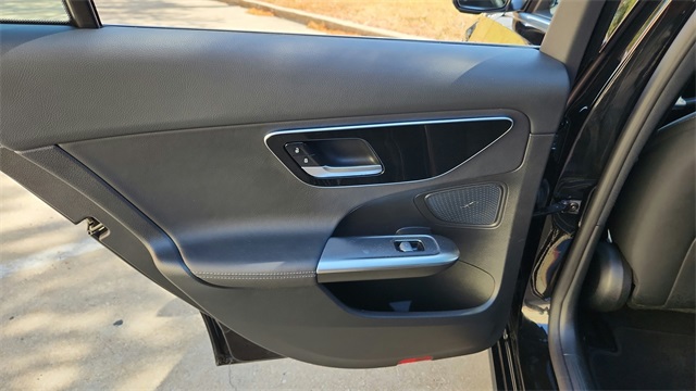 2025 Mercedes-Benz C-Class