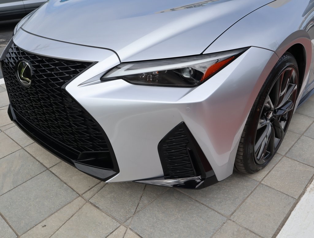 Thumbnail: 2025 Lexus IS - 18