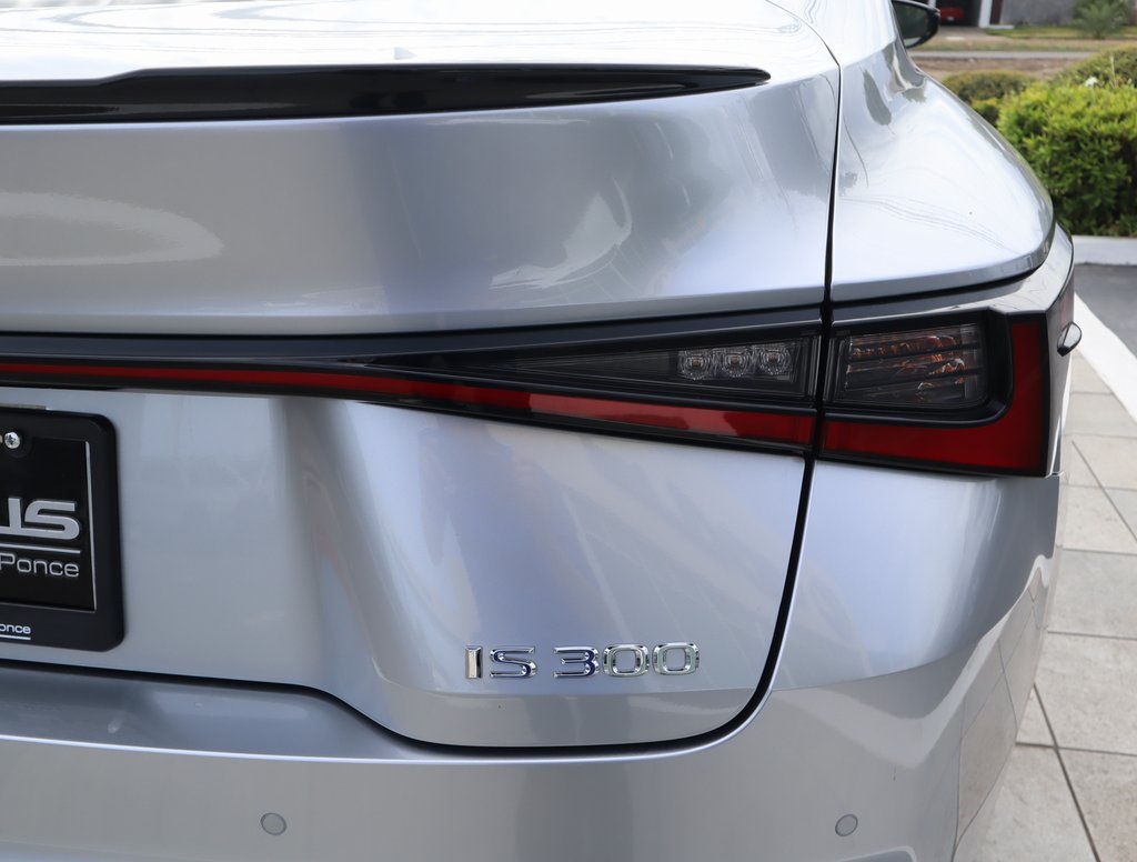 Thumbnail: 2025 Lexus IS - 21