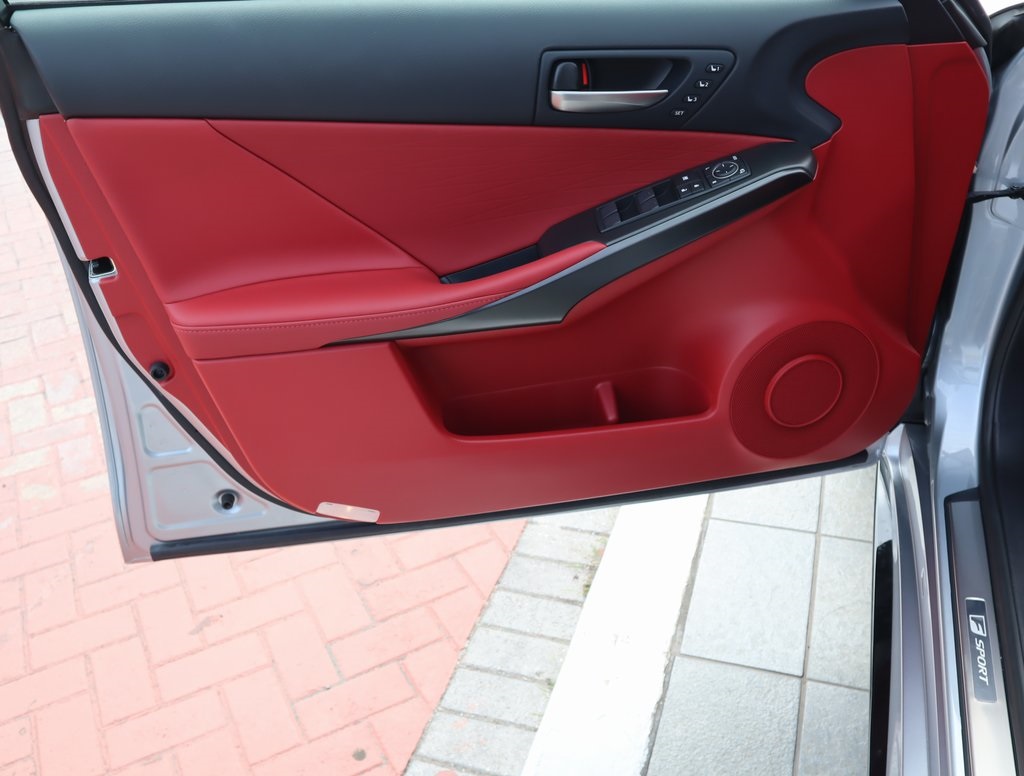 Thumbnail: 2025 Lexus IS - 24
