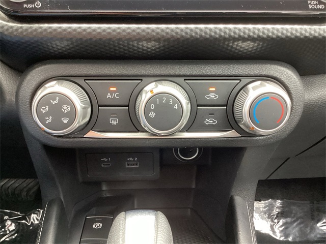 Used Car 2024 Nissan Kicks  Sv For Sale Under $20,000 In San Antonio, Texas