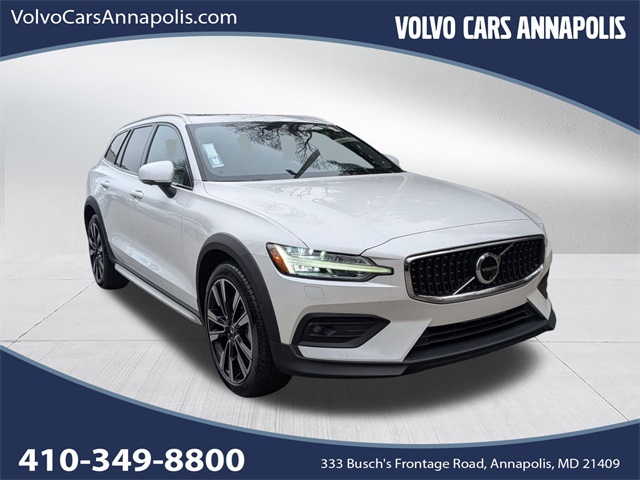 2025 Volvo V60 Cross Country B5 Ultra AWD