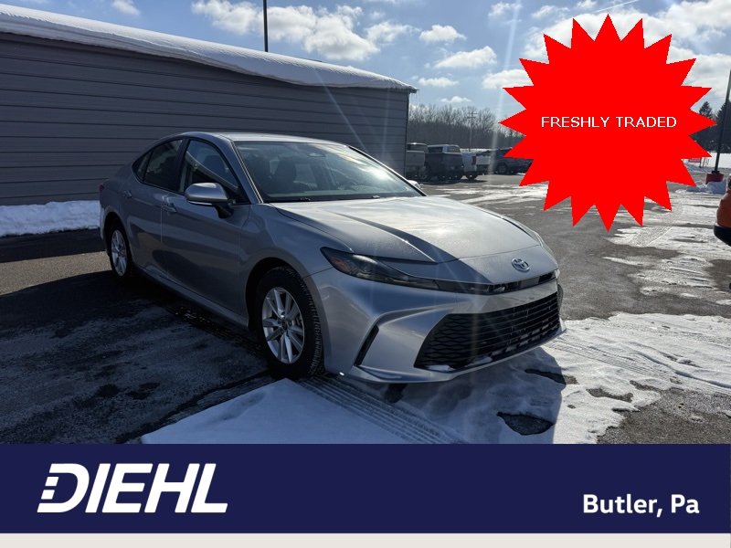 2025 Toyota Camry LE FWD
