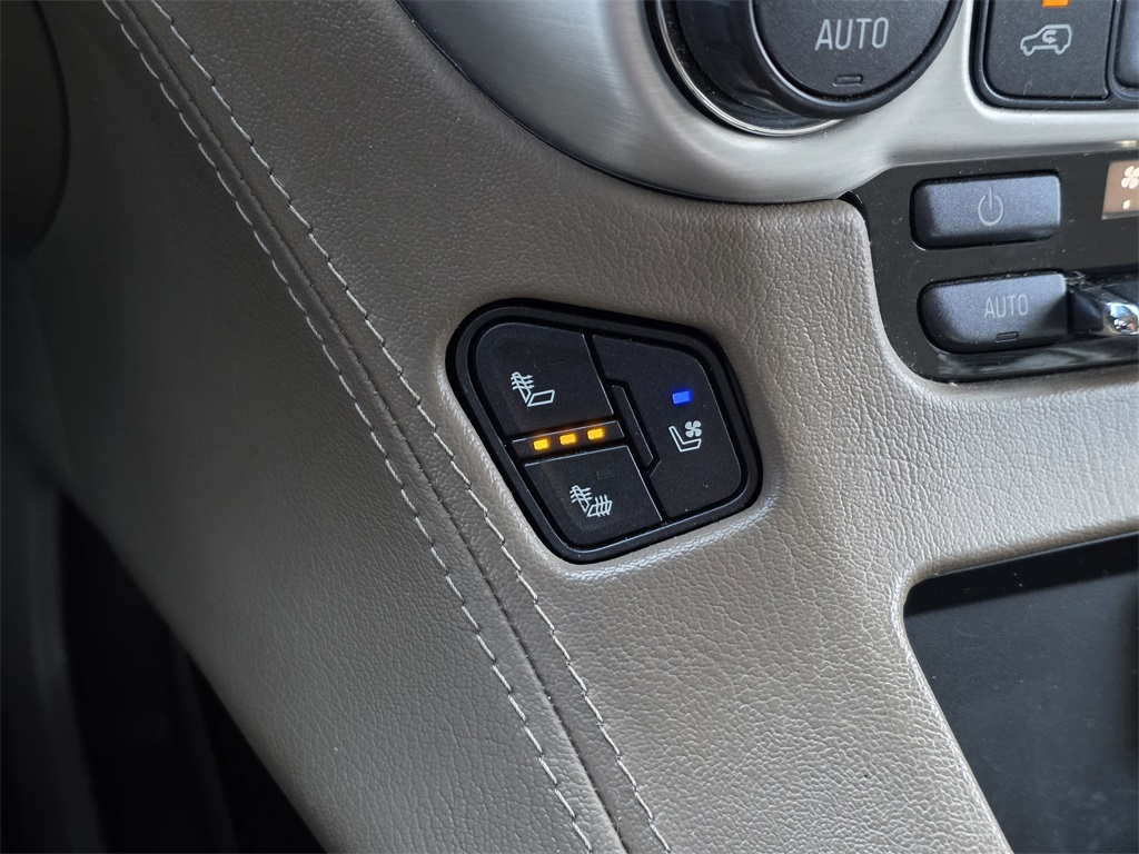 2019 GMC Yukon SLT White at Classic Elite Chevrolet Sugar Land