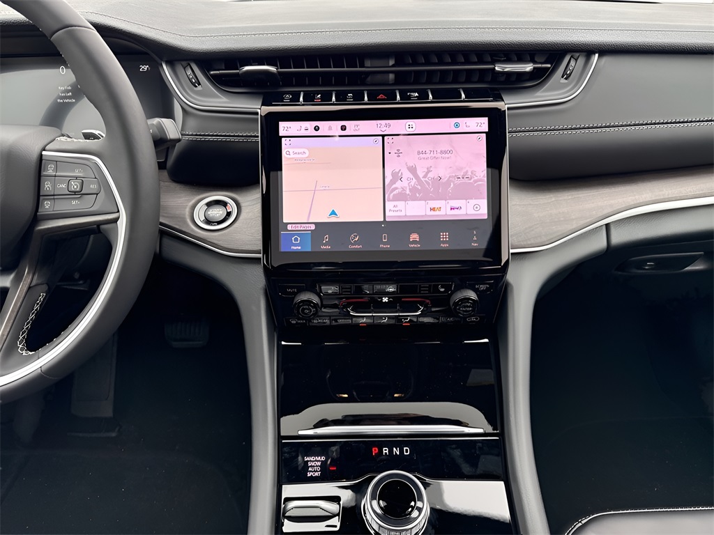 2025 Jeep Grand Cherokee