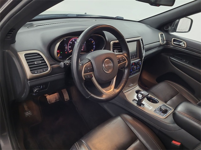 2015 – Jeep – Grand Cherokee