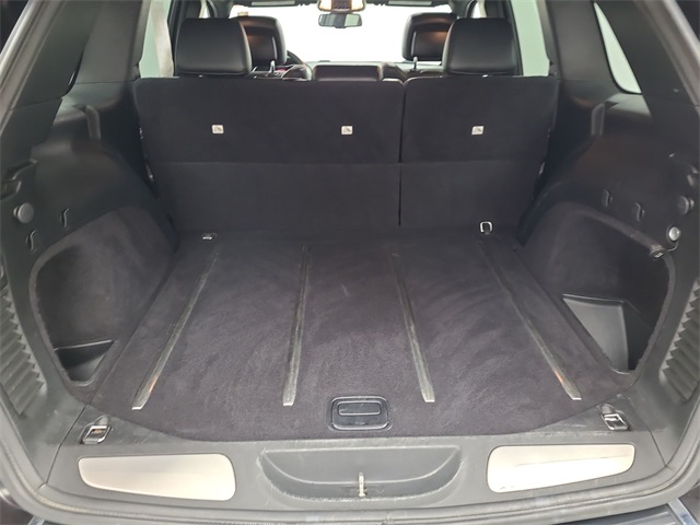 2015 – Jeep – Grand Cherokee