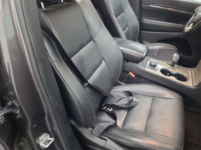 2015 – Jeep – Grand Cherokee