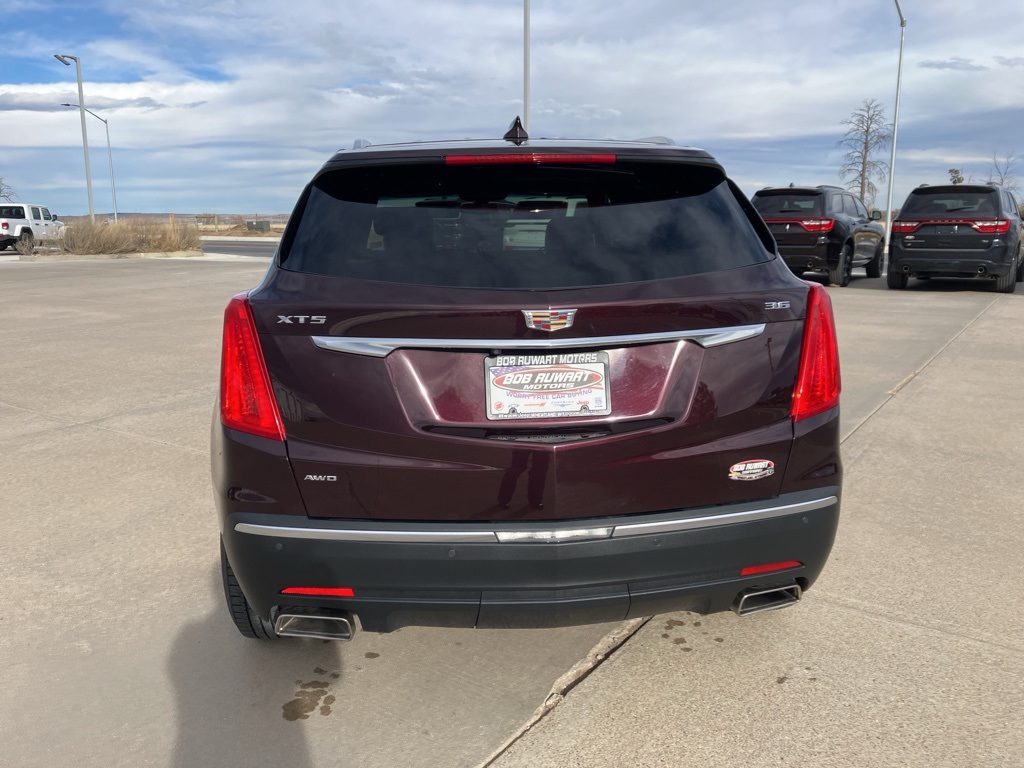 CadillacXT54