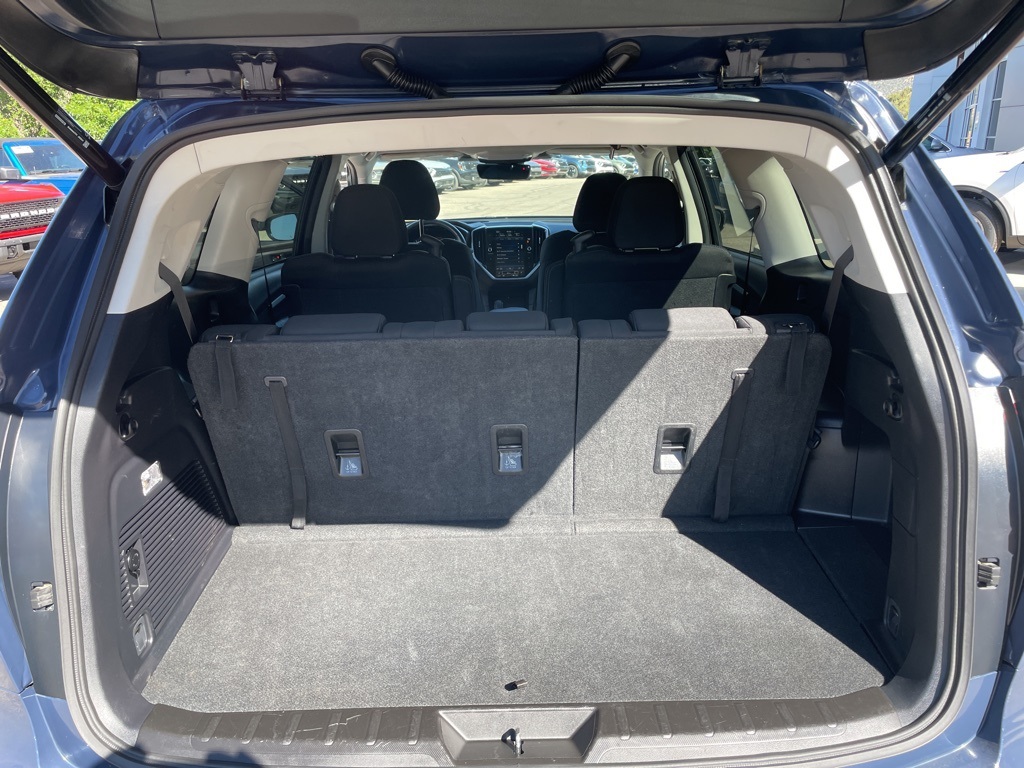 2024 Subaru Ascent Premium photo 17