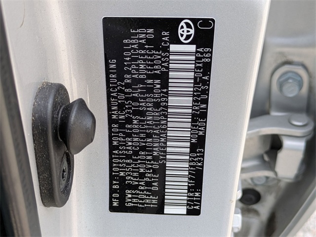 2022 Toyota Corolla LE Silver at Davis Toyota of Orangeburg