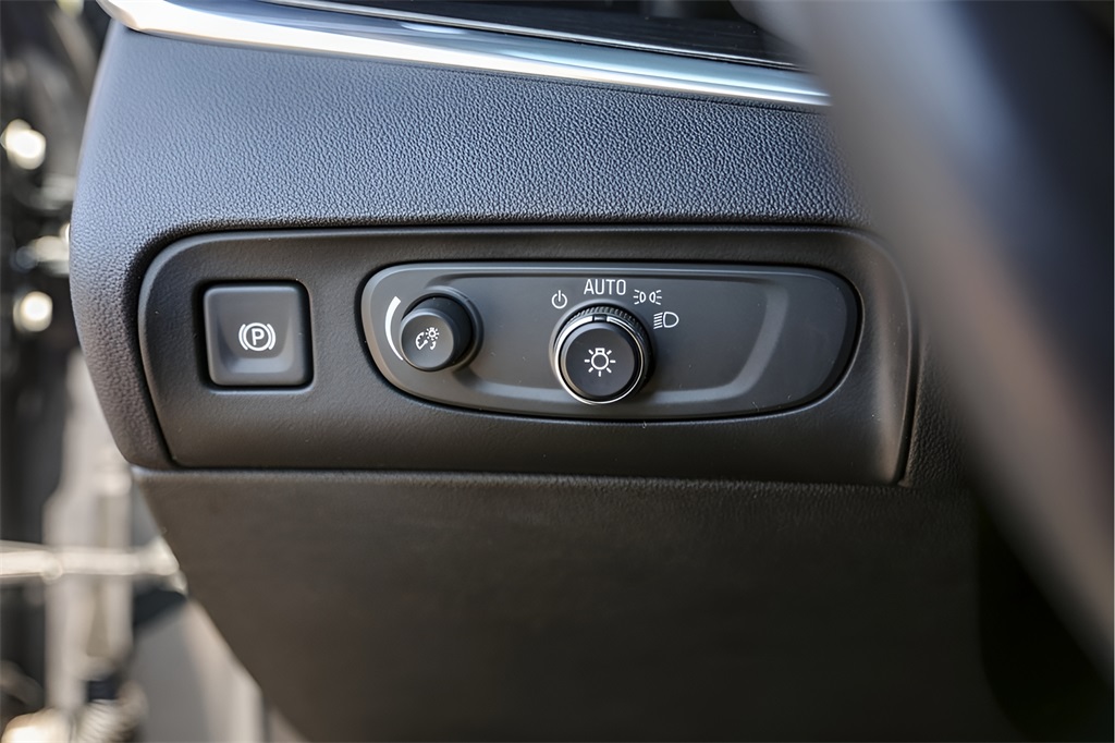Used Car 2020 Buick Enclave  Avenir For Sale Under $30,000 In Austin, Texas