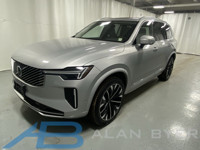 2025 Volvo XC90 B6 Plus Bright Theme 7-Passenger AWD