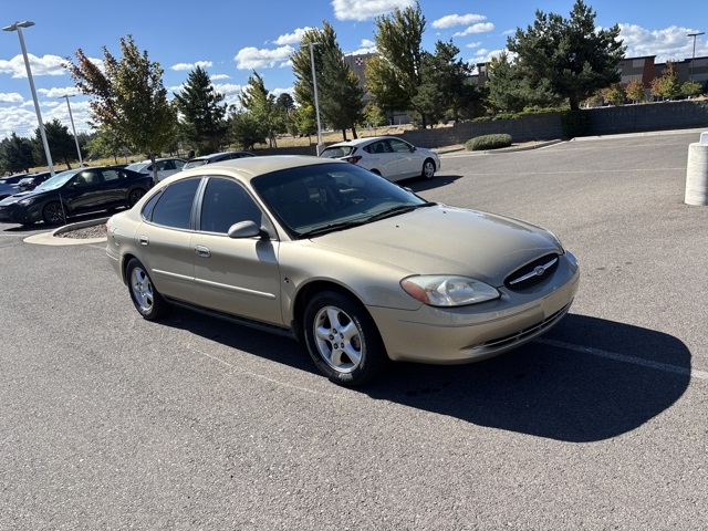 2001 Ford Taurus SE