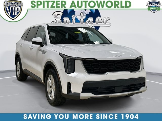 Glacial White 2026 Kia Sorento LX FWD SUV / Crossover Front-Wheel Drive 8-Speed Automatic