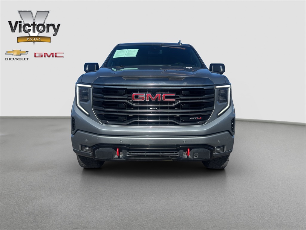 Used 2023 GMC Sierra 1500 AT4 with VIN 3GTUUEE85PG175495 for sale in Kansas City