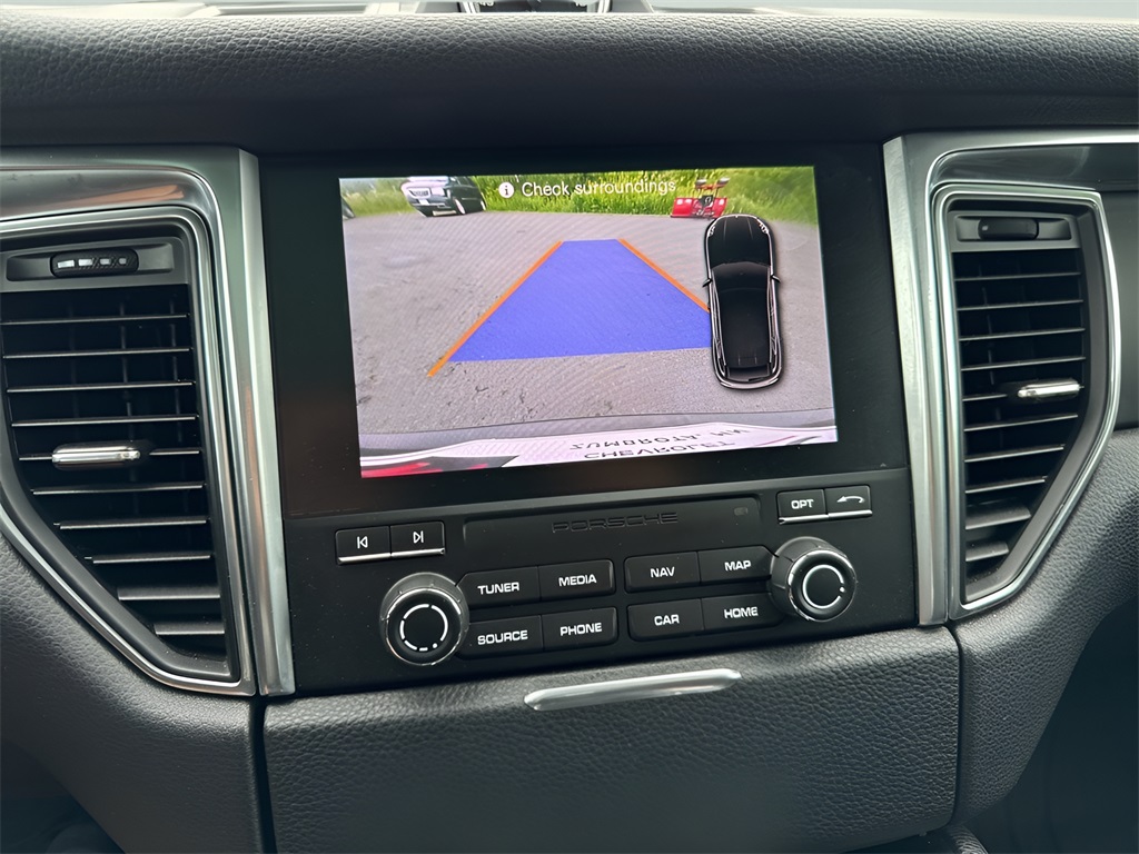 2018 Porsche Macan