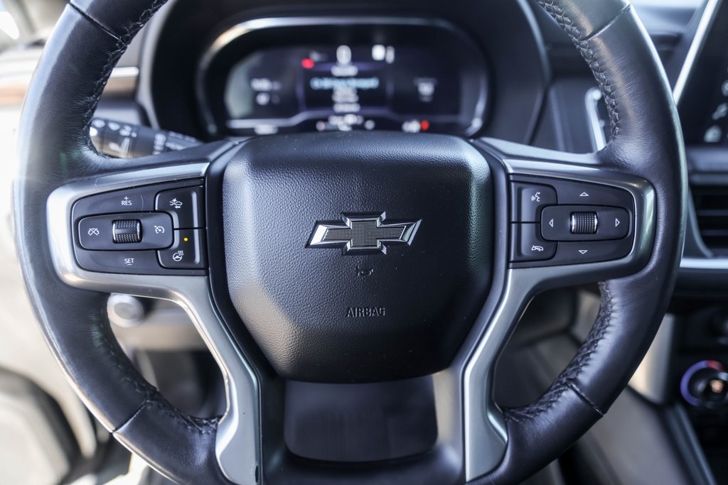 Used Car 2022 Chevrolet Suburban  Z71 For Sale Under $60,000 In Austin, Texas