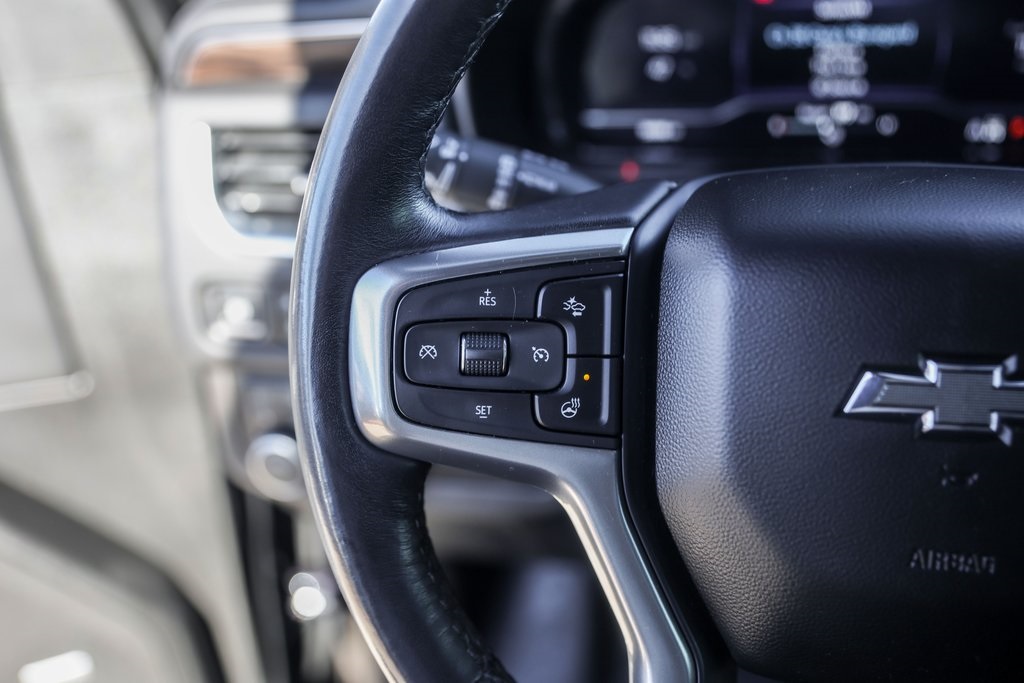 Used Car 2022 Chevrolet Suburban  Z71 For Sale Under $60,000 In Austin, Texas