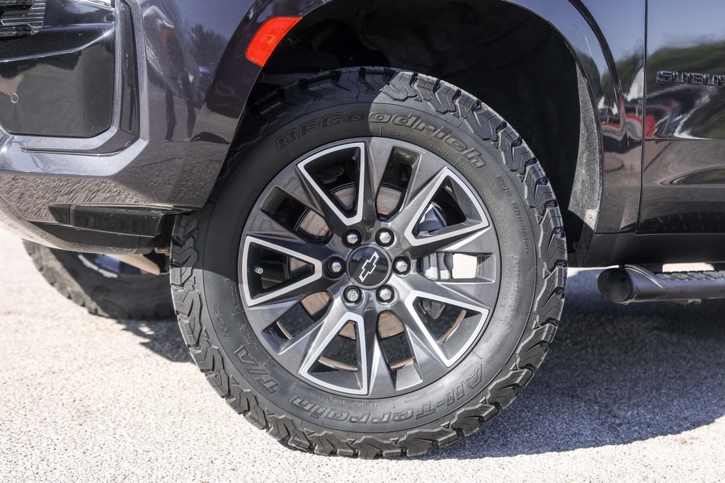 Used Car 2022 Chevrolet Suburban  Z71 For Sale Under $60,000 In Austin, Texas