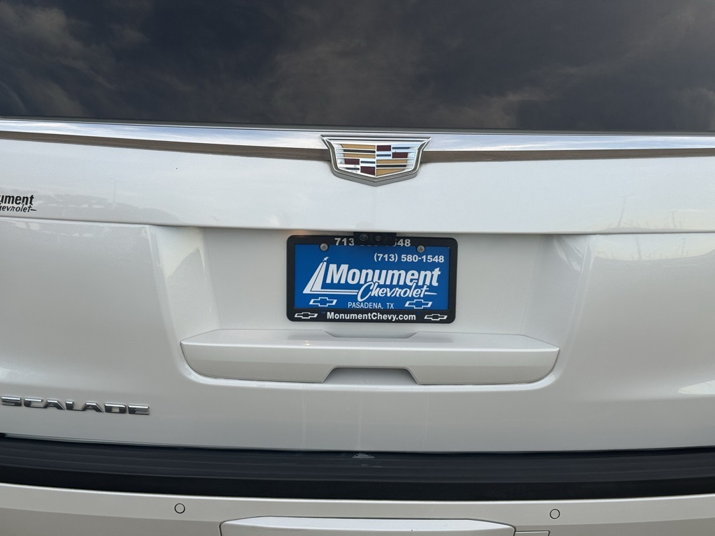 2018 Cadillac Escalade ESV Platinum Edition White at Bayway Cadillac Southwest