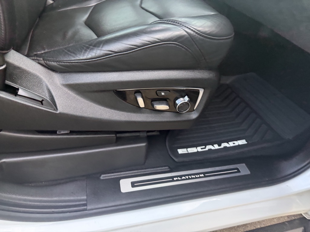 2018 Cadillac Escalade ESV Platinum Edition White at Bayway Cadillac Southwest