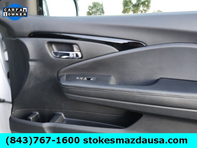 2019 Honda Pilot Elite  at Superior Honda