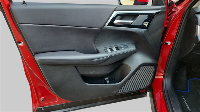 2024 Mitsubishi Outlander PHEV