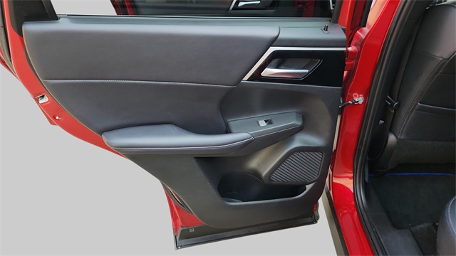 2024 Mitsubishi Outlander PHEV