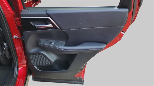 2024 Mitsubishi Outlander PHEV