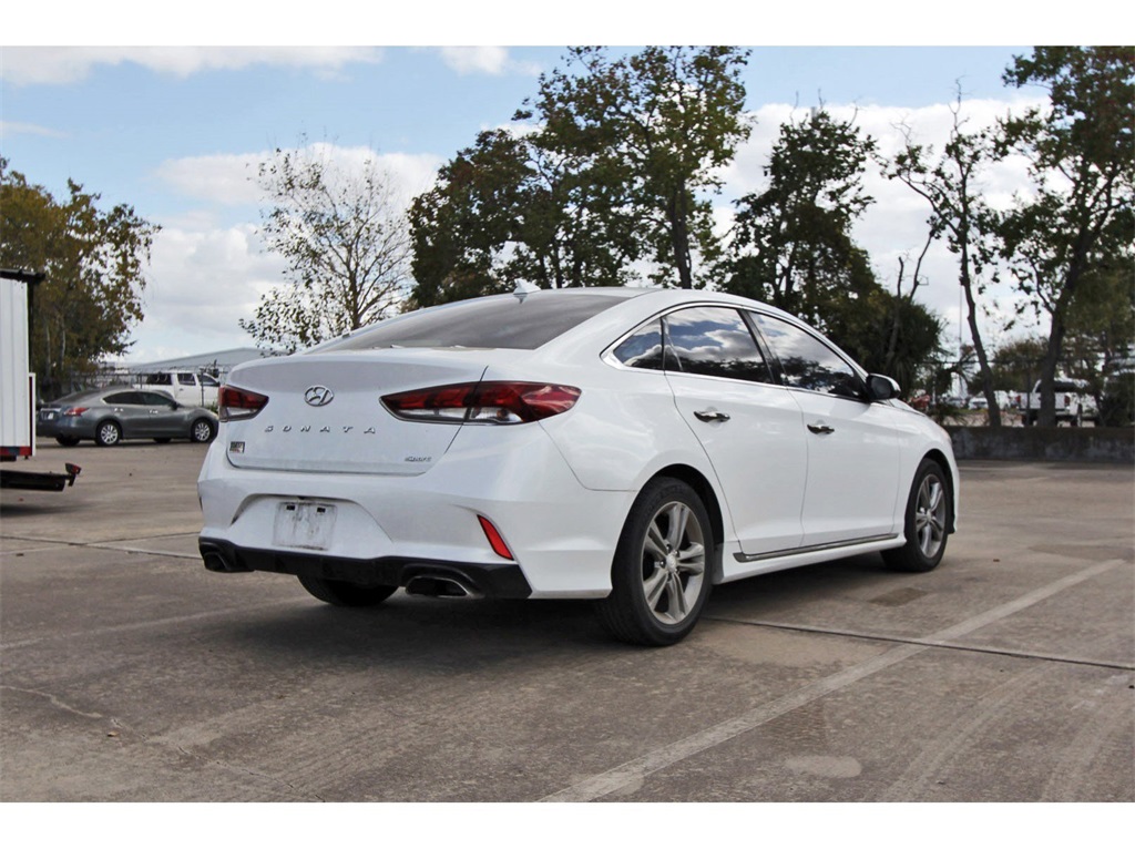 2018 Hyundai Sonata Sport White at Autostrade