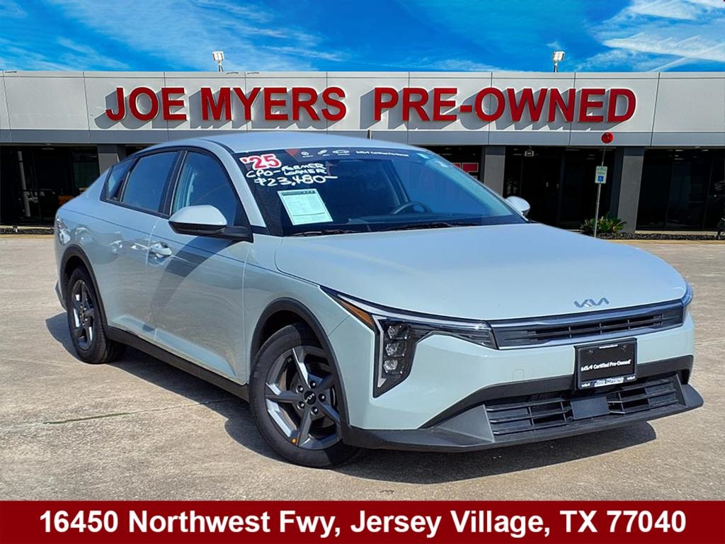 2025 Kia K4 LXS - 0