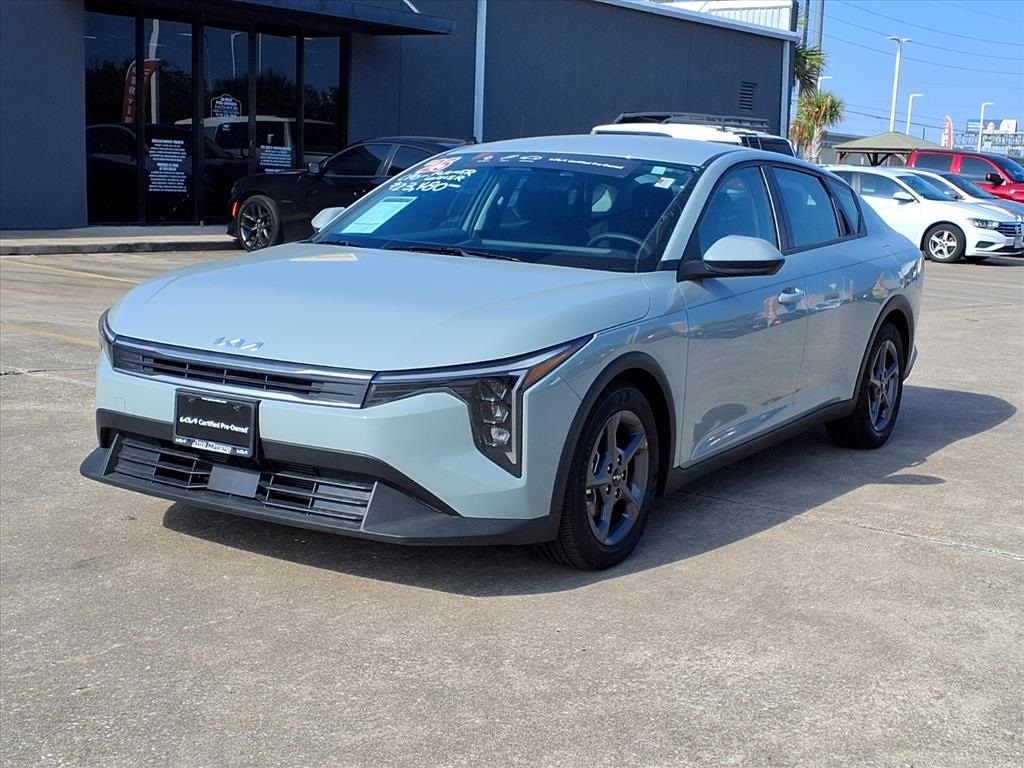 2025 Kia K4 LXS - 2