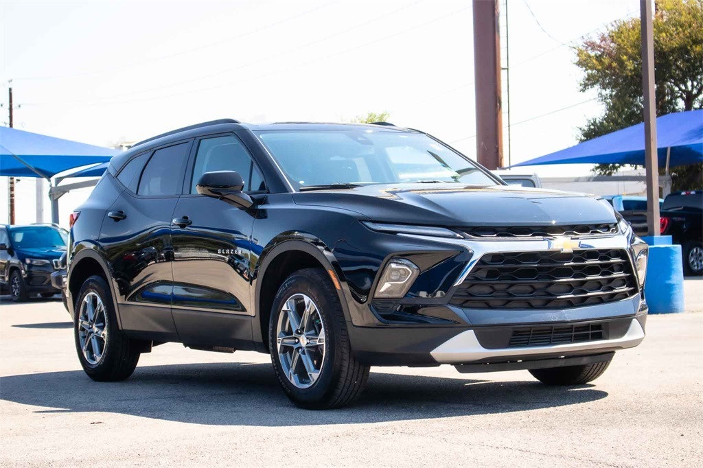 Used Car 2023 Chevrolet Blazer  Lt For Sale Under $30,000 In San Marcos, Texas