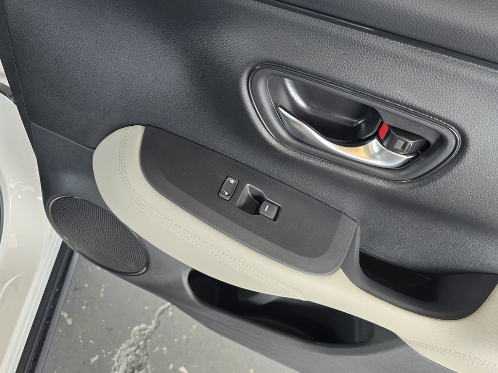 Thumbnail: 2026 Honda HR-V - 23