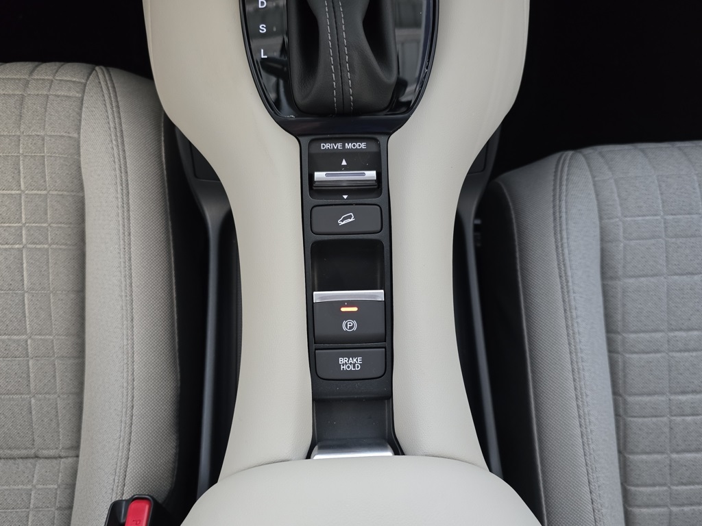 Thumbnail: 2026 Honda HR-V - 31