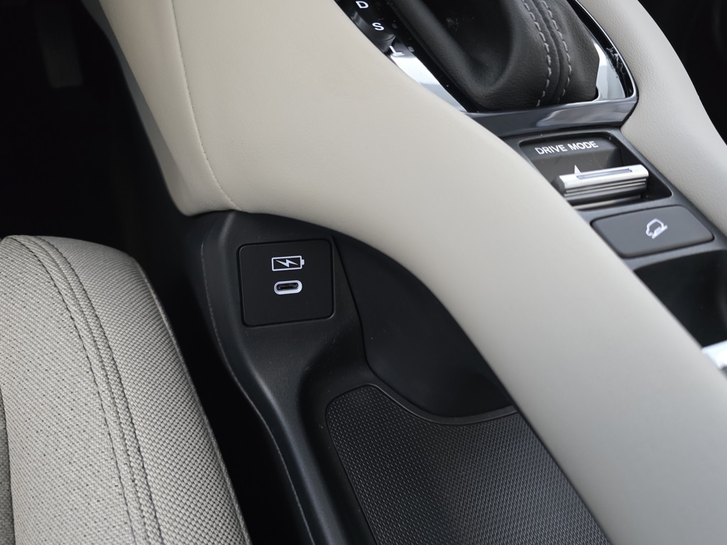 Thumbnail: 2026 Honda HR-V - 32