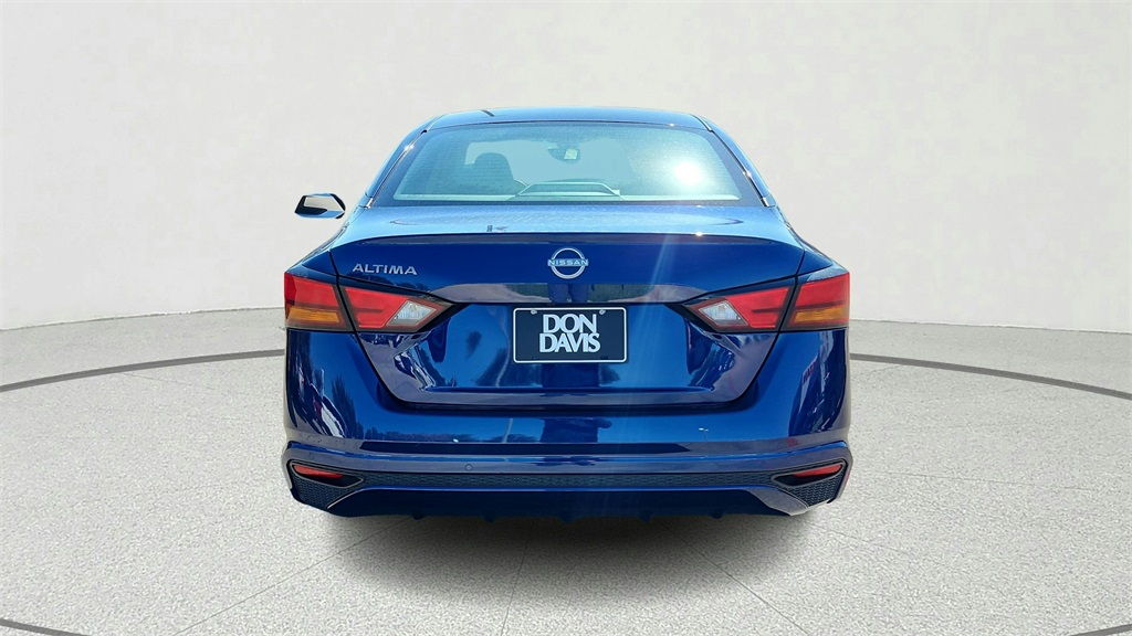 2024 Nissan Altima