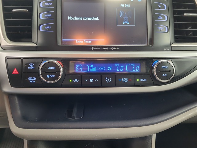 2018 – Toyota – Highlander