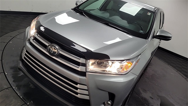 2018 – Toyota – Highlander