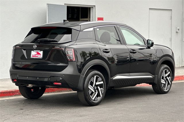 2026 Nissan Kicks SV photo 3