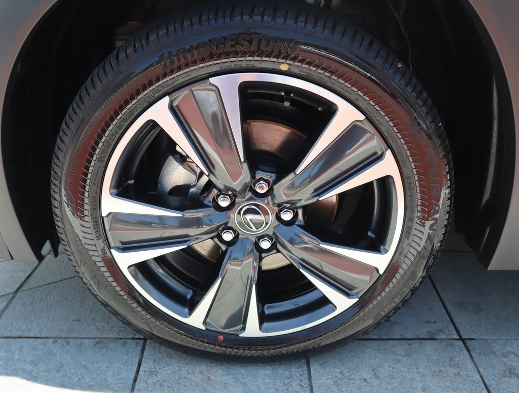 Thumbnail: 2025 Lexus UX - 14