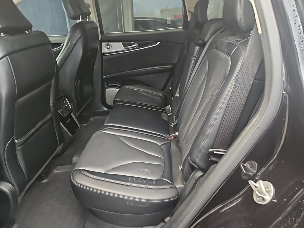 Used Car 2022 Lincoln Nautilus  Reserve For Sale Under $50,000 In San Marcos, Texas