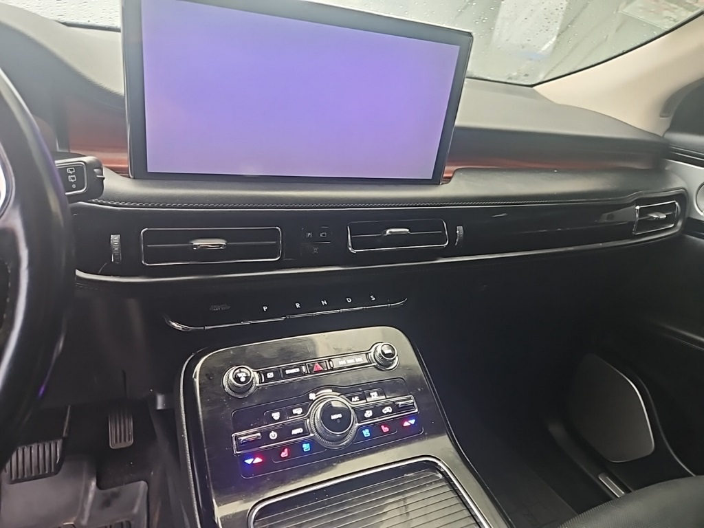 Used Car 2022 Lincoln Nautilus  Reserve For Sale Under $50,000 In San Marcos, Texas