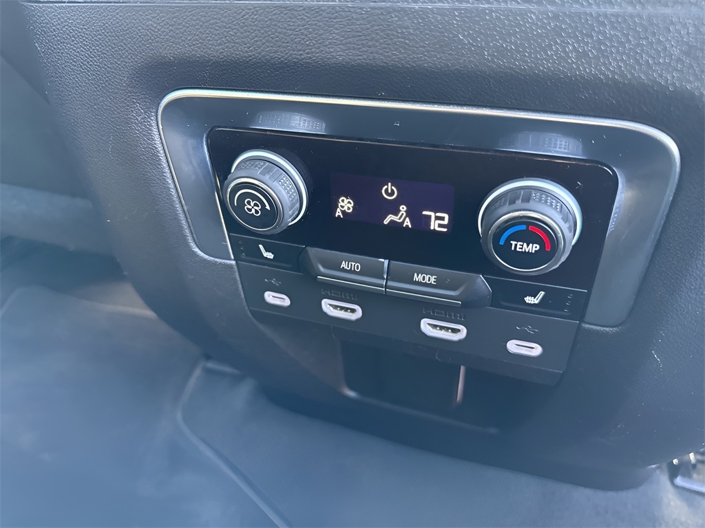 2021 Chevrolet Suburban