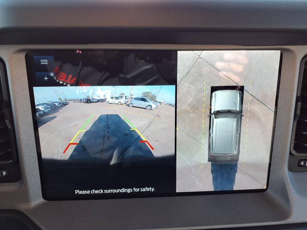 2024 Ford Bronco Outer Banks - 9