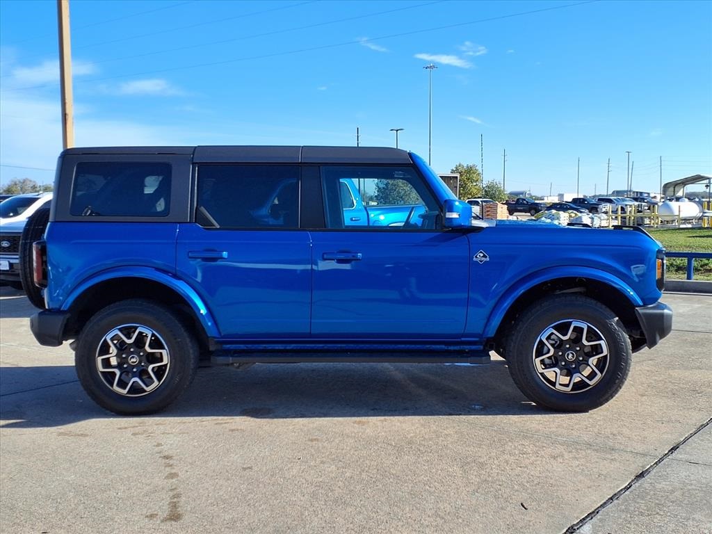 2024 Ford Bronco Outer Banks - 5
