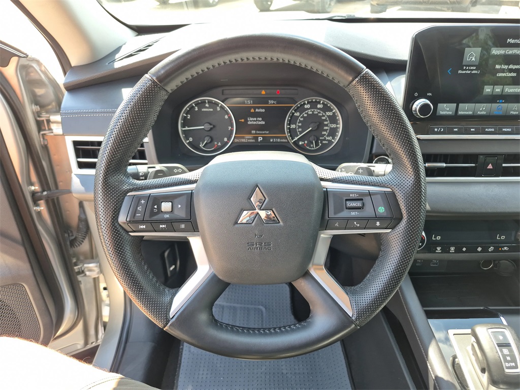 2023 Mitsubishi Outlander SE Silver at Bayshore Chrysler Jeep Dodge Ram
